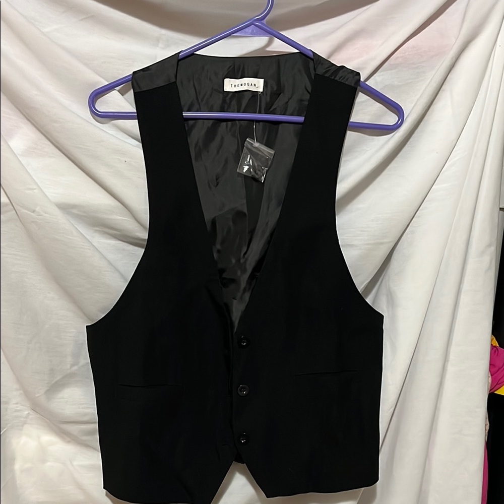 Zara Women's Black Vest